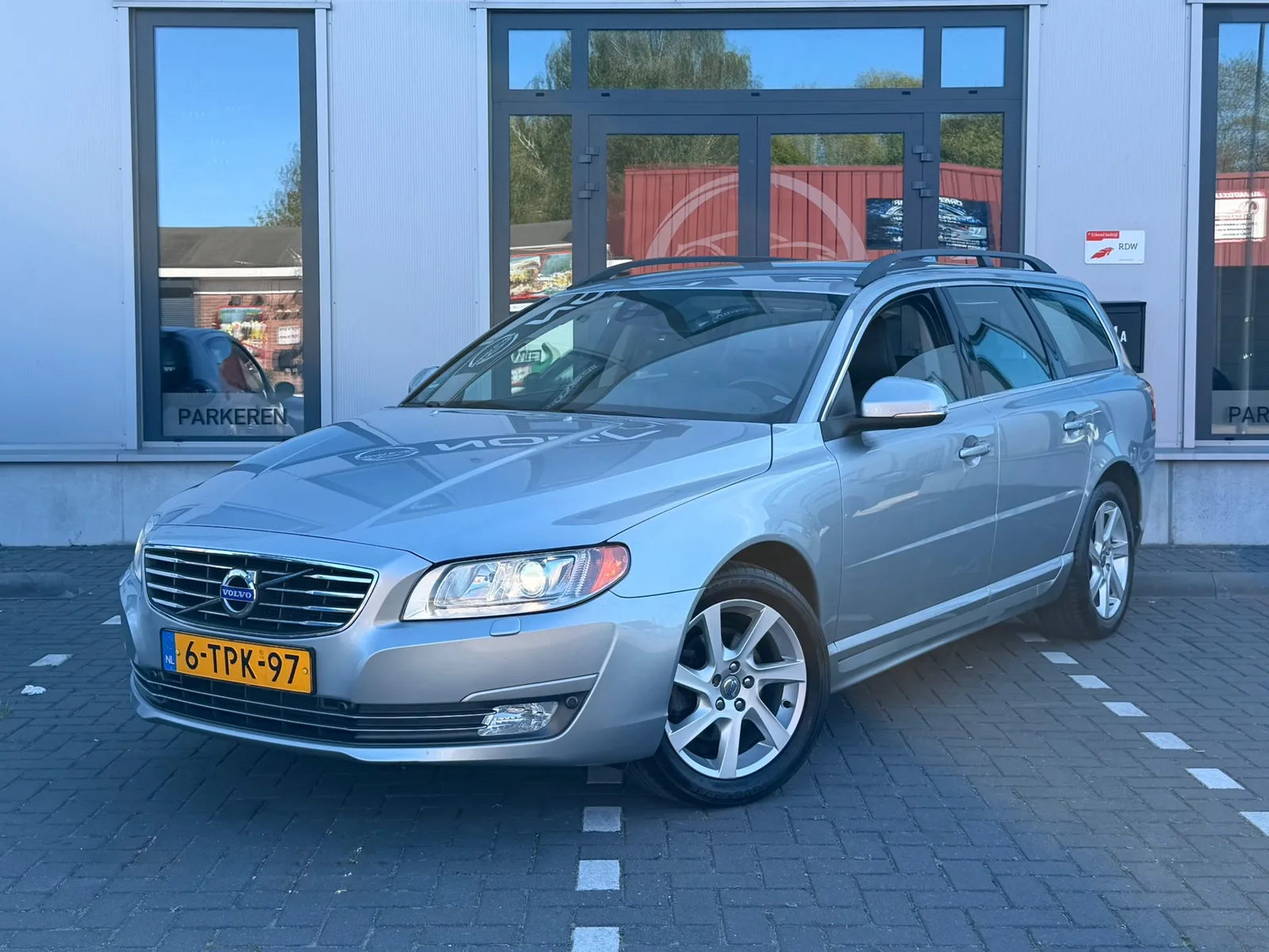 Volvo V70 (2014) — foto 1