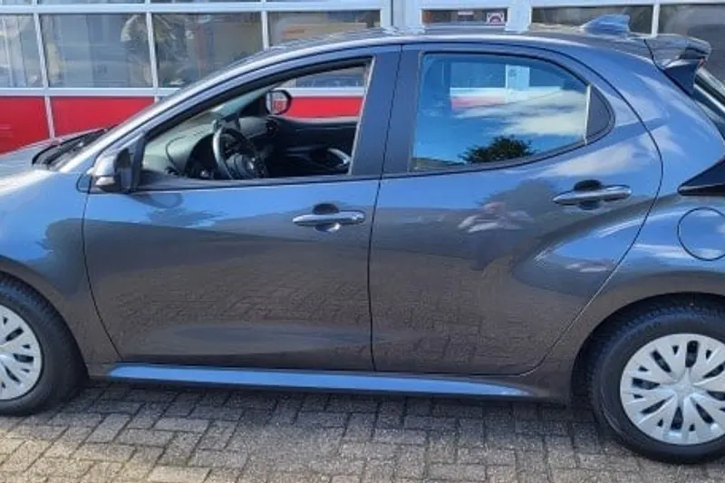 Toyota Yaris (2022)