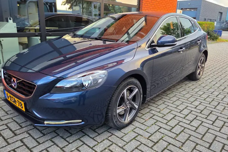 Volvo V40 (2014)