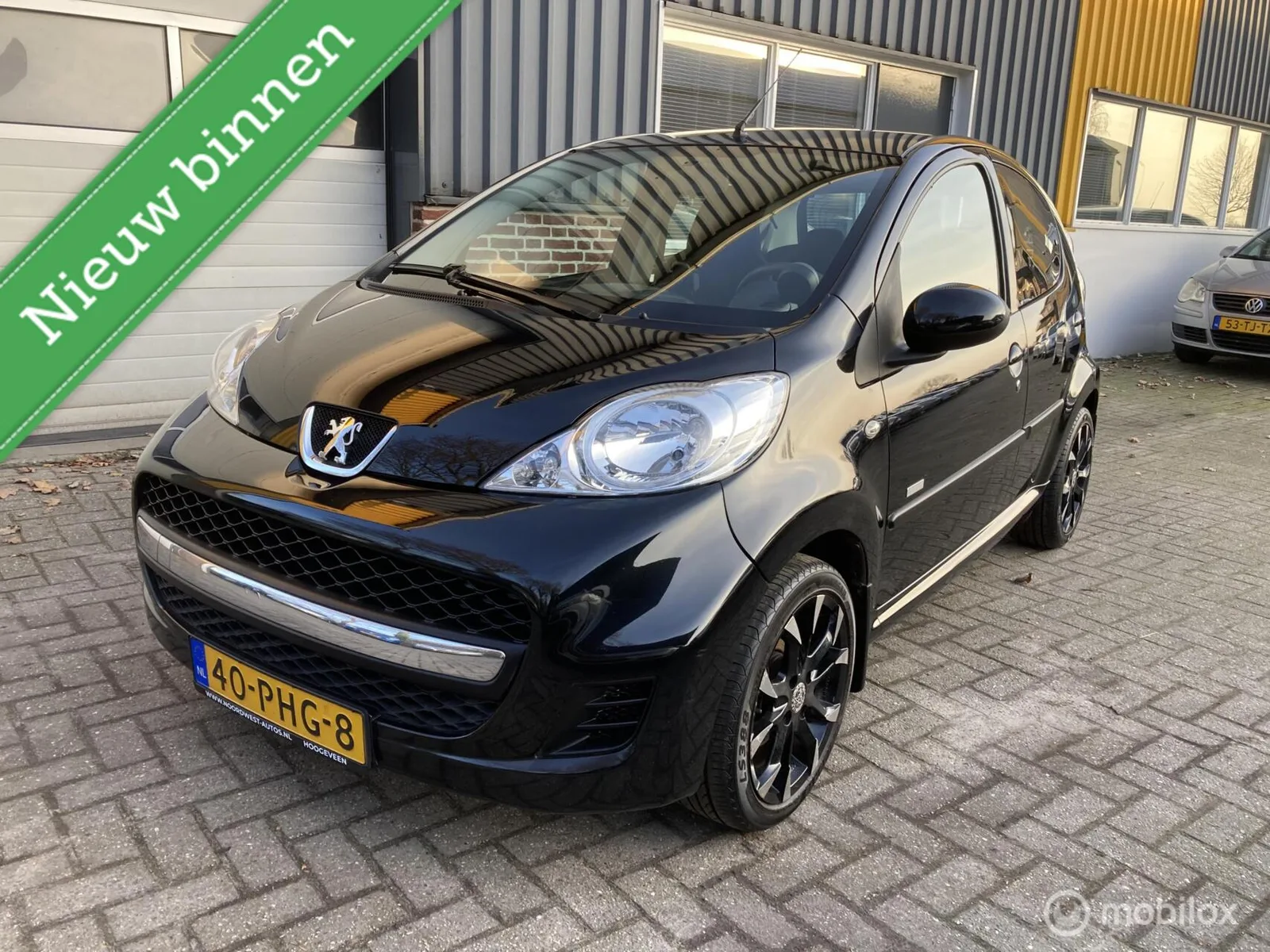 Peugeot 107 (2011) — foto 1