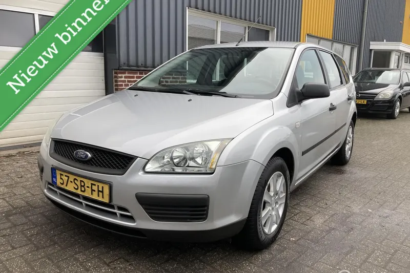 Ford Focus (2005)