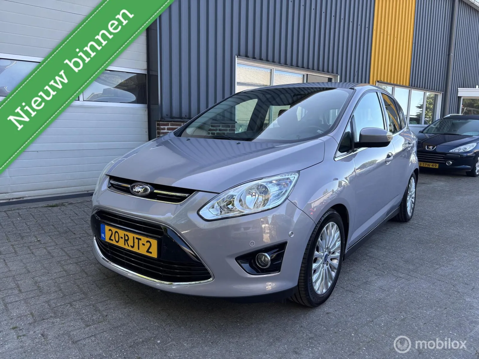 Ford C-Max (2011) — foto 1