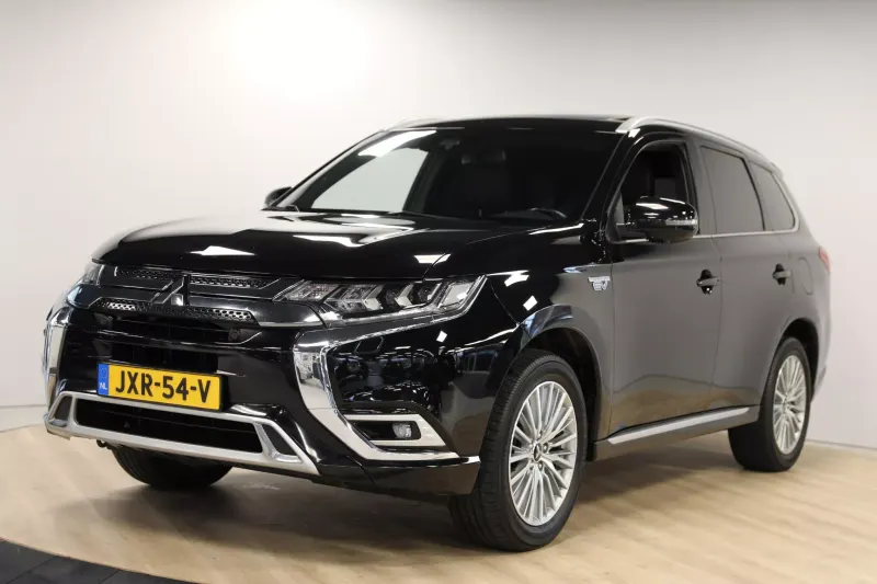 Mitsubishi Outlander (2020)