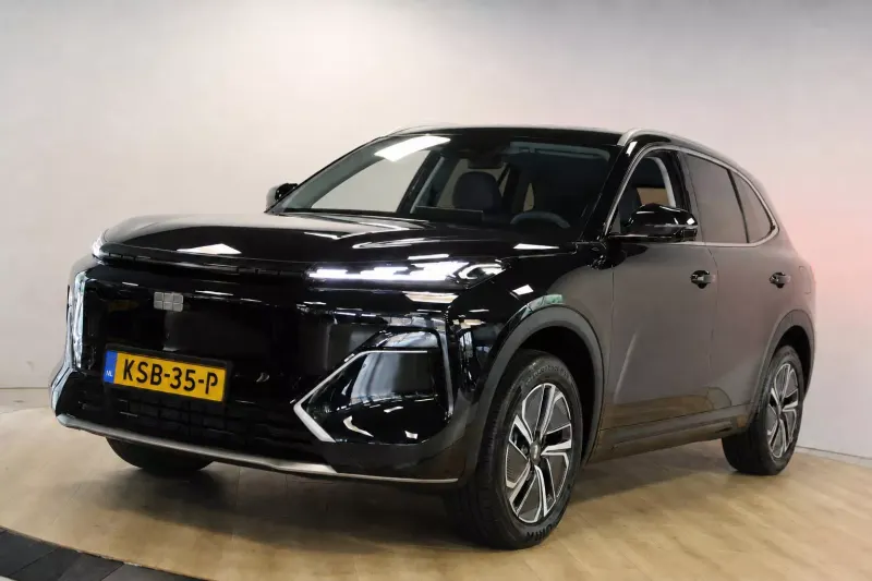Geely Starray (2026)