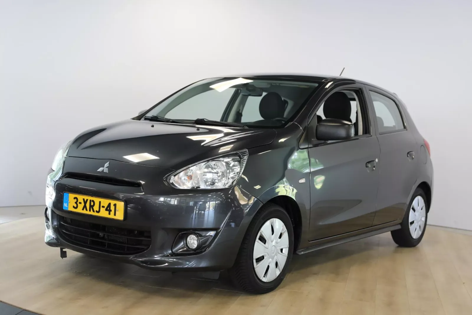 Mitsubishi Space Star (2014) — foto 1