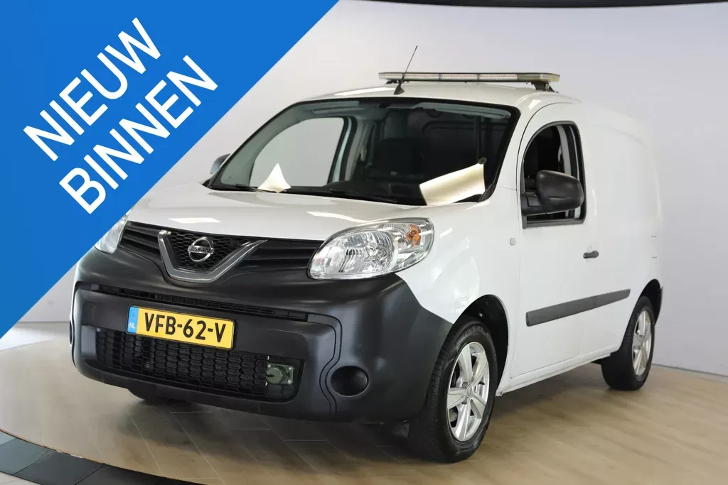 Nissan NV250 (2020) — foto 1