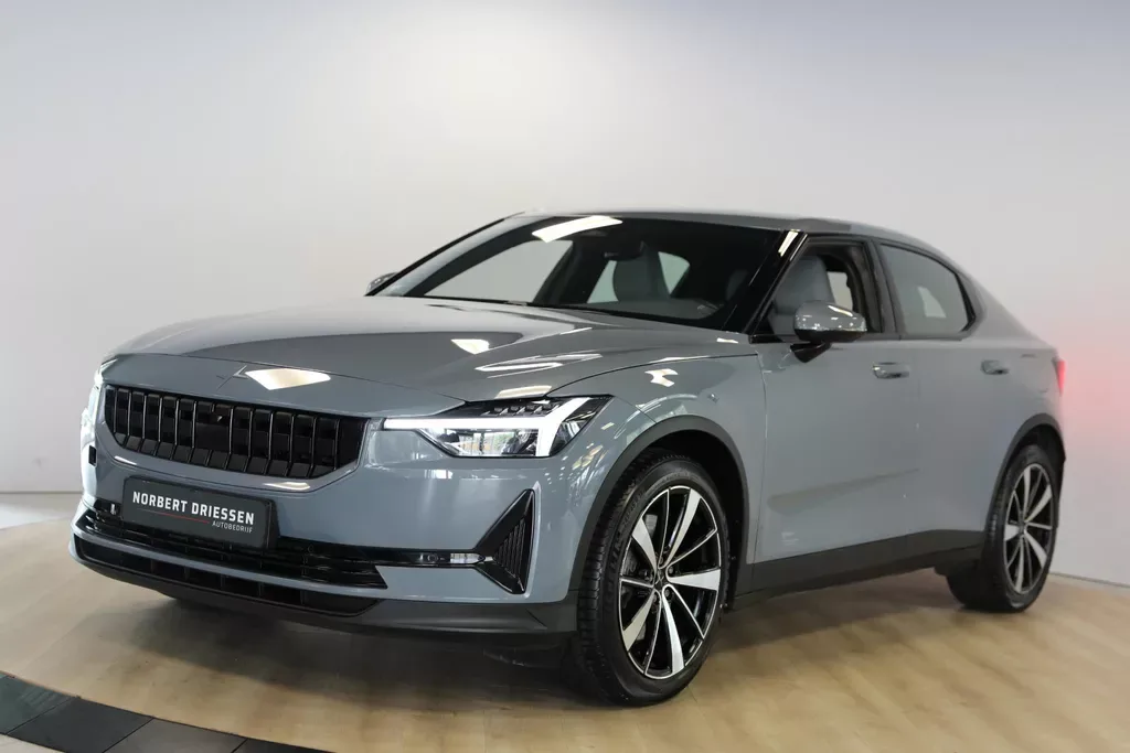 Polestar 2 (2022) — foto 1