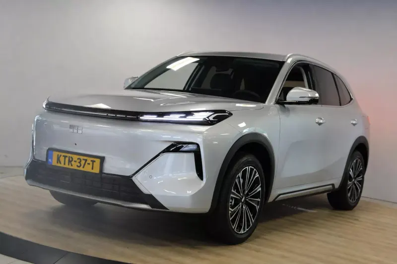 Geely Starray (2026)