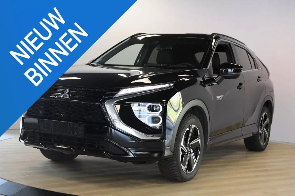 Mitsubishi Eclipse Cross (2022) — foto 1