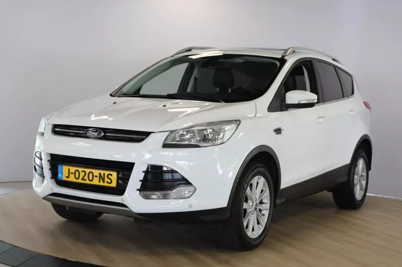 Ford Kuga (2015)