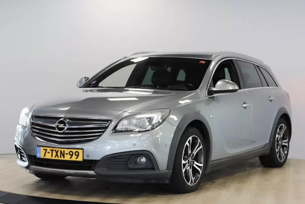 Opel Insignia (2014) — foto 1