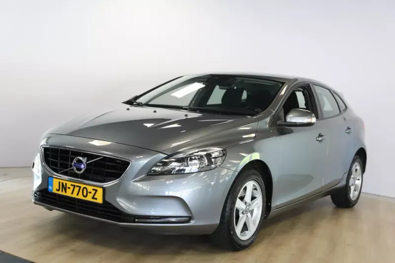 Volvo V40 (2015)