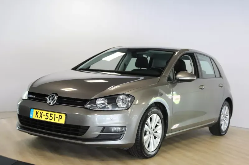 Volkswagen Golf (2017)