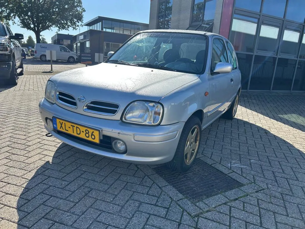 Nissan Micra (1999) — foto 1