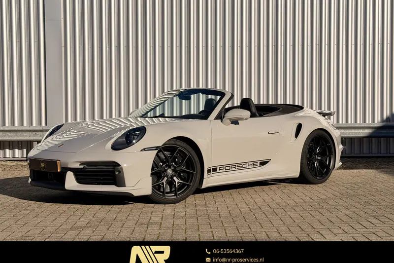 Porsche 911 (2021)