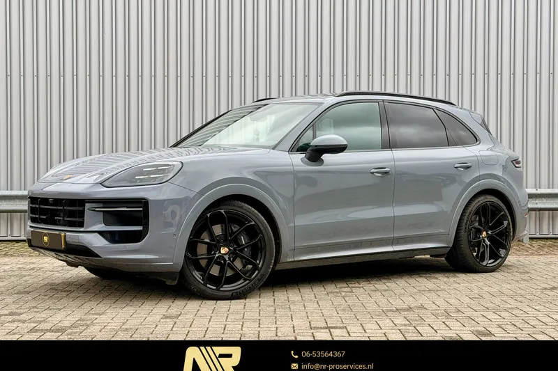 Porsche Cayenne (2023)