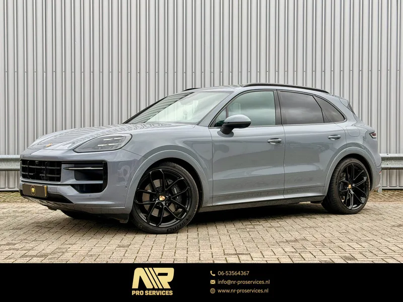 Porsche Cayenne (2023) — foto 1