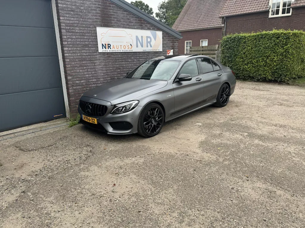 Mercedes-Benz C-Klasse (2017) — foto 1