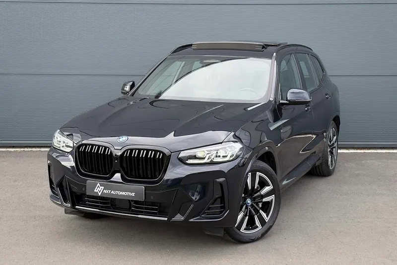 BMW iX3 (2022)