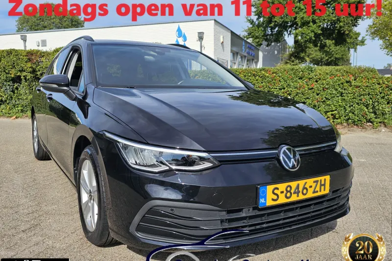 Volkswagen Golf (2023)