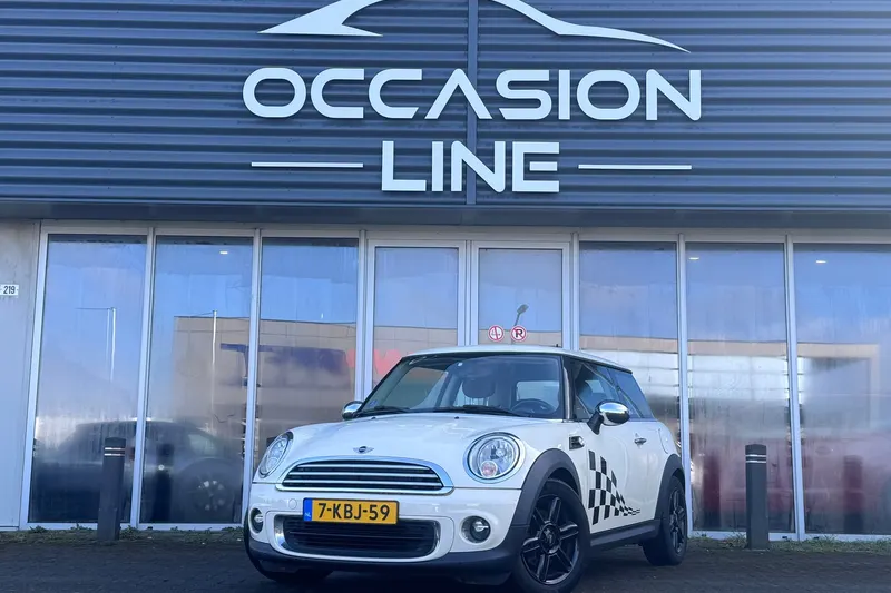 MINI One (2013)