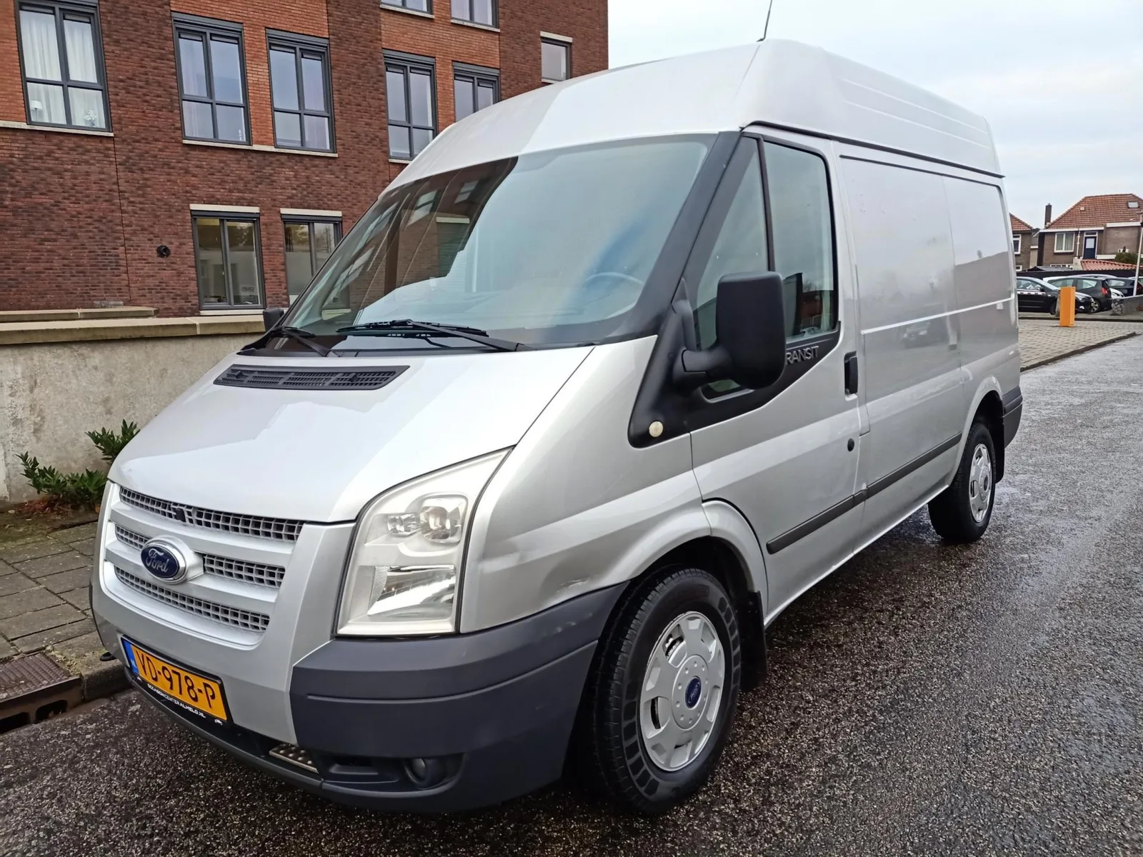 Ford Transit (2013) — foto 1