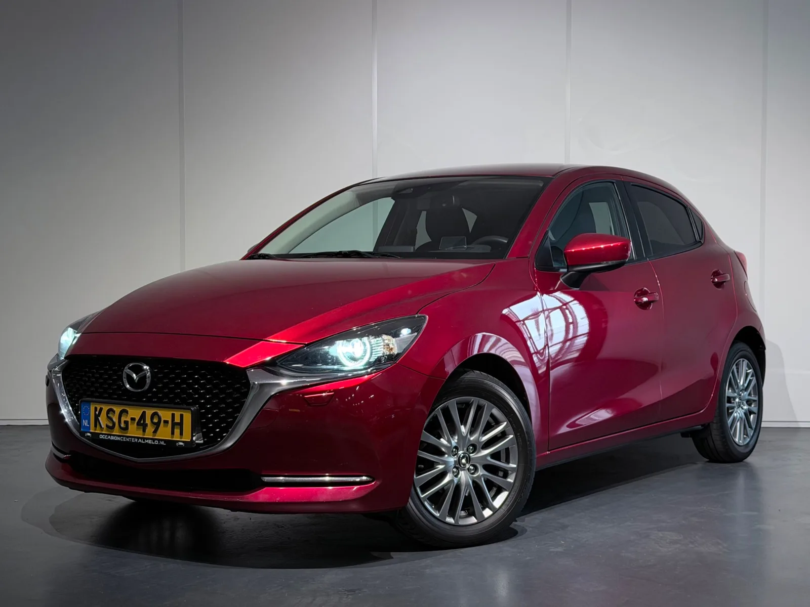 Mazda 2 (2020) — foto 1