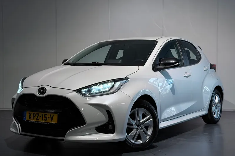 Mazda 2 Hybrid (2022)