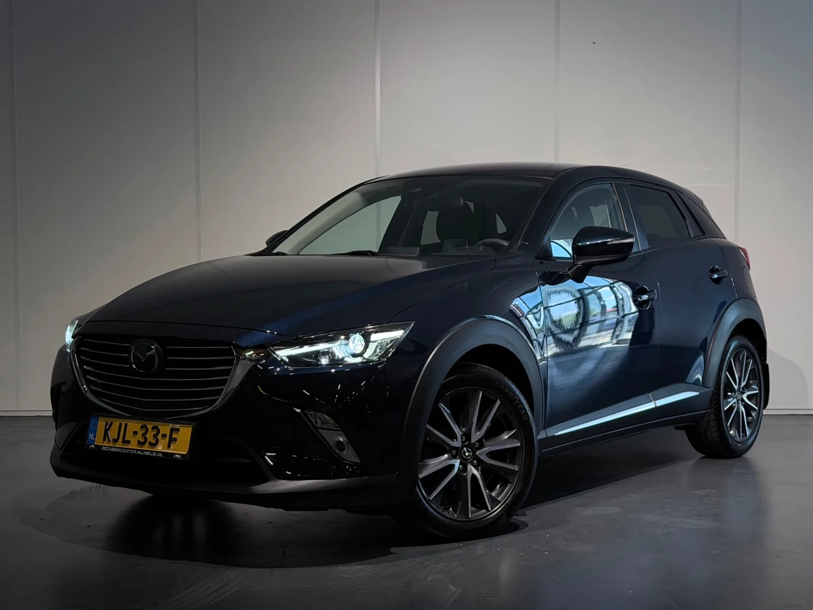 Mazda CX-3 (2017) — foto 1