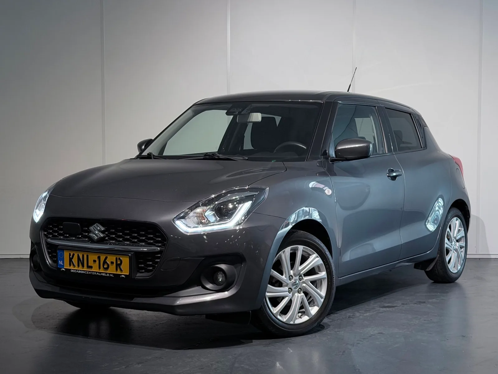 Suzuki Swift (2021) — foto 1