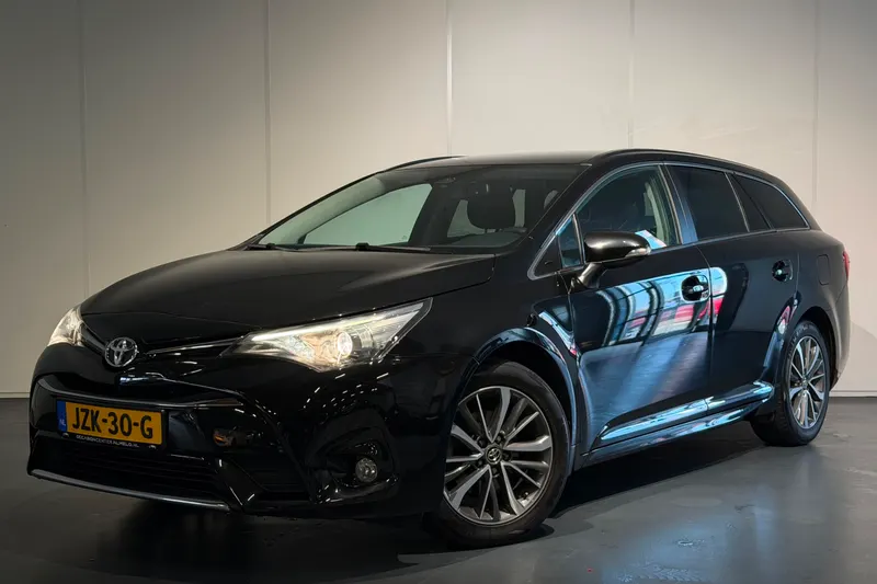 Toyota Avensis (2016)