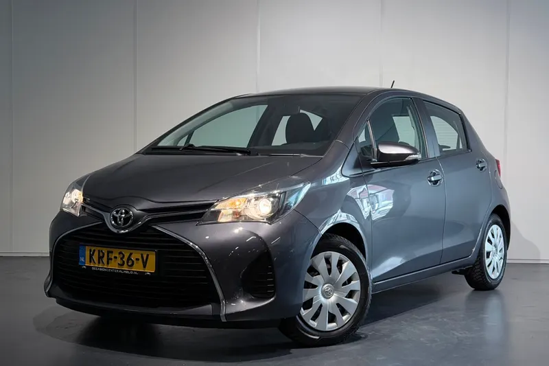 Toyota Yaris (2015)