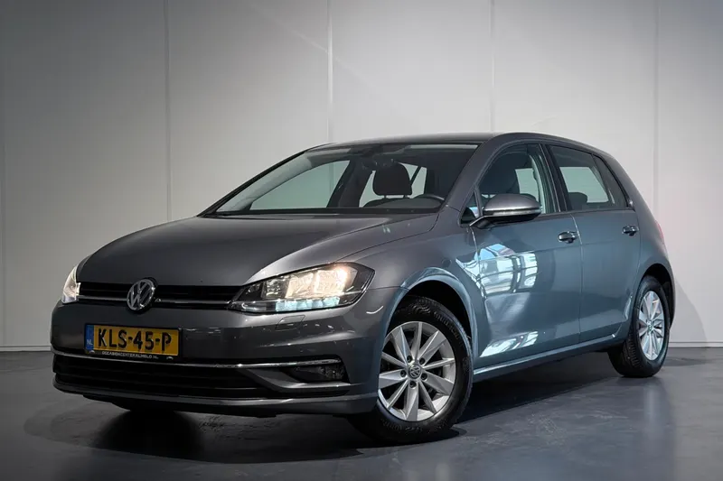 Volkswagen Golf (2017)