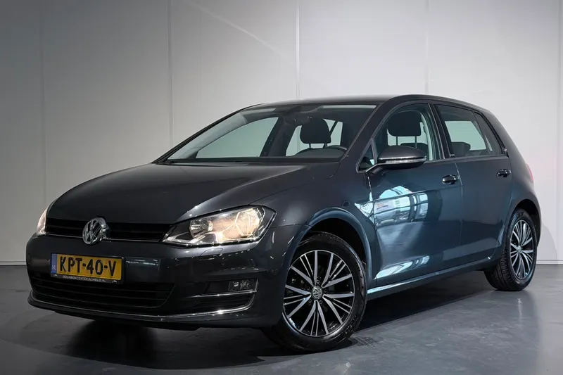 Volkswagen Golf (2017)