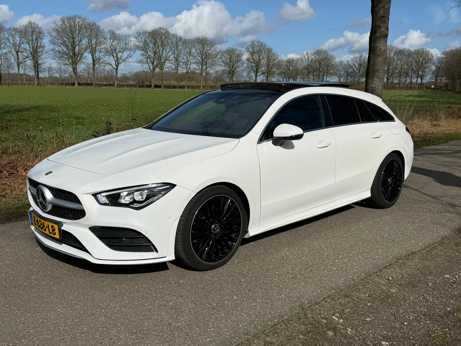 Mercedes-Benz CLA-Klasse (2019) — foto 1