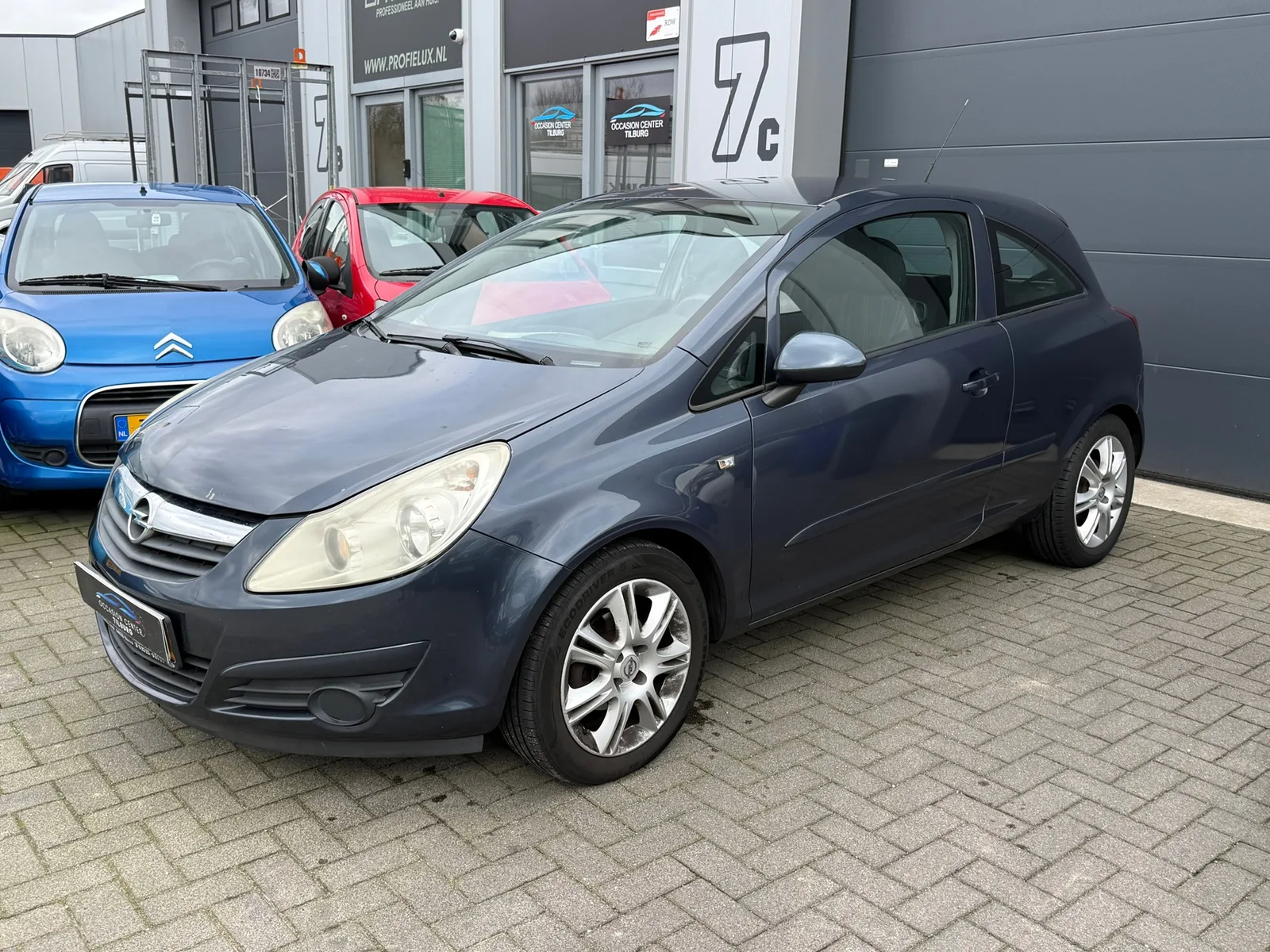 Opel Corsa (2006) — foto 1