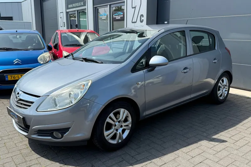 Opel Corsa (2009)
