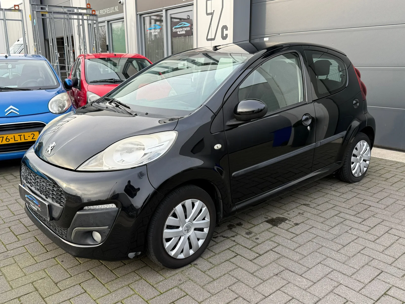 Peugeot 107 (2012) — foto 1