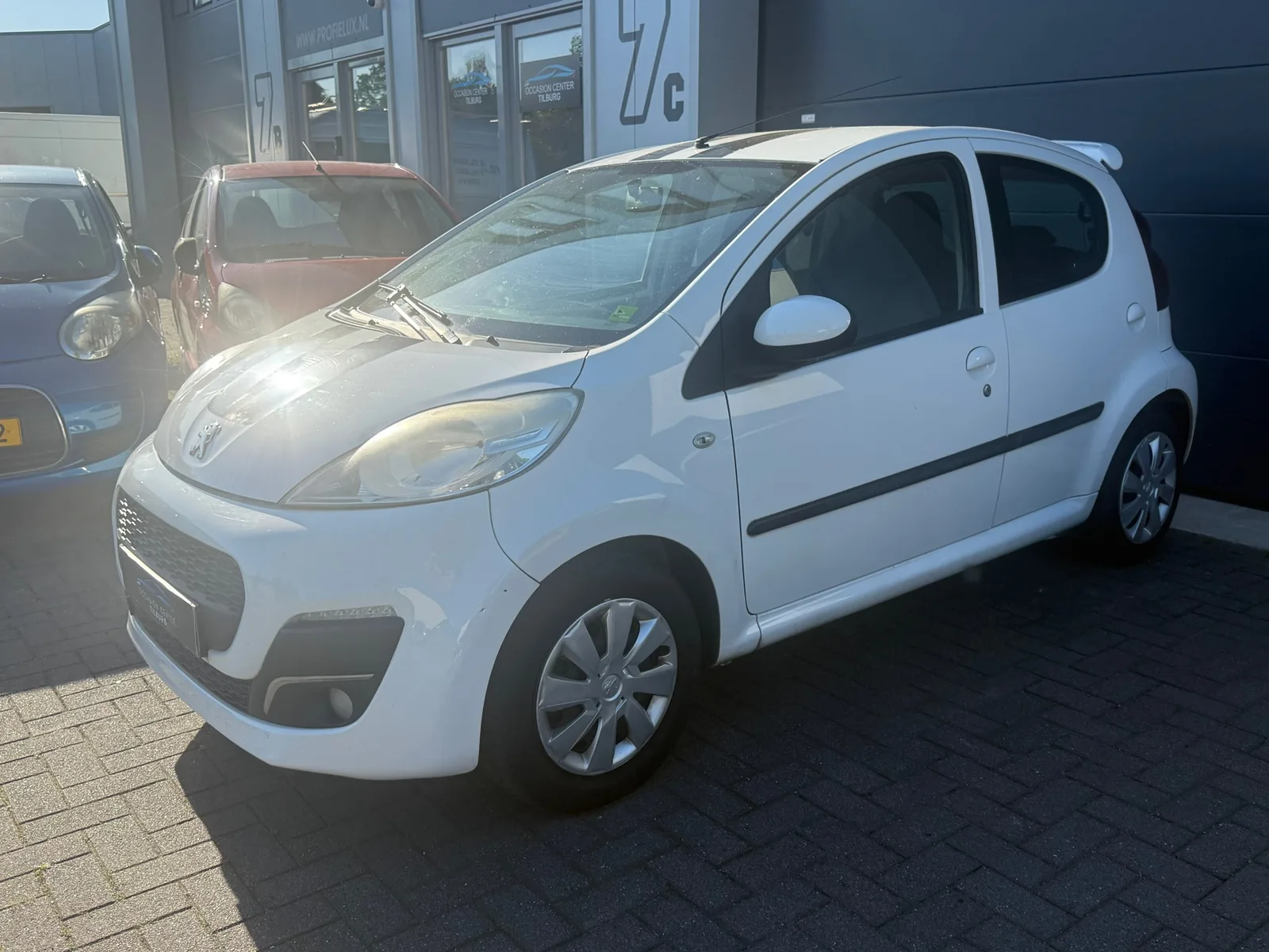 Peugeot 107 (2012) — foto 1