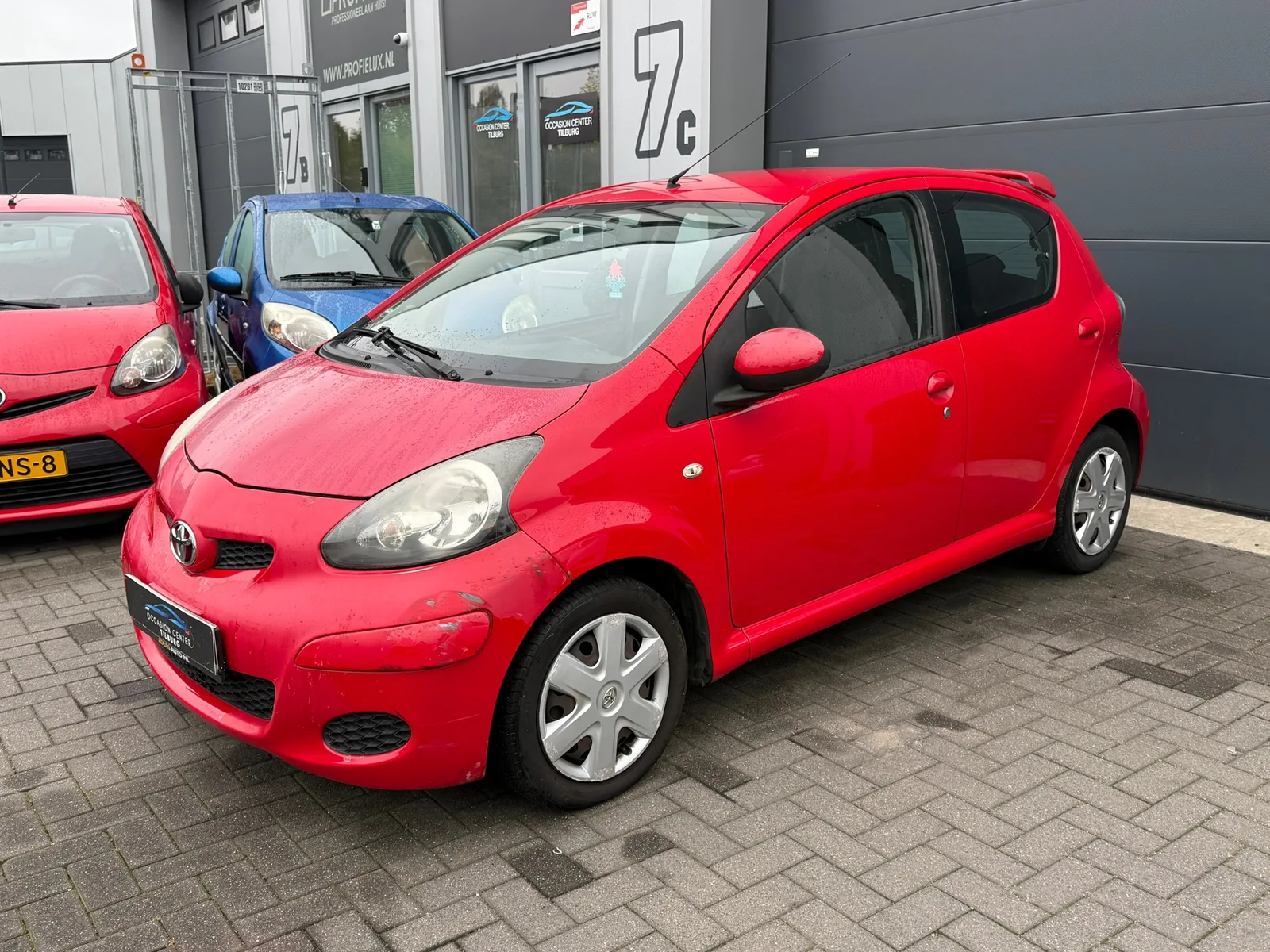 Toyota Aygo (2010) — foto 1