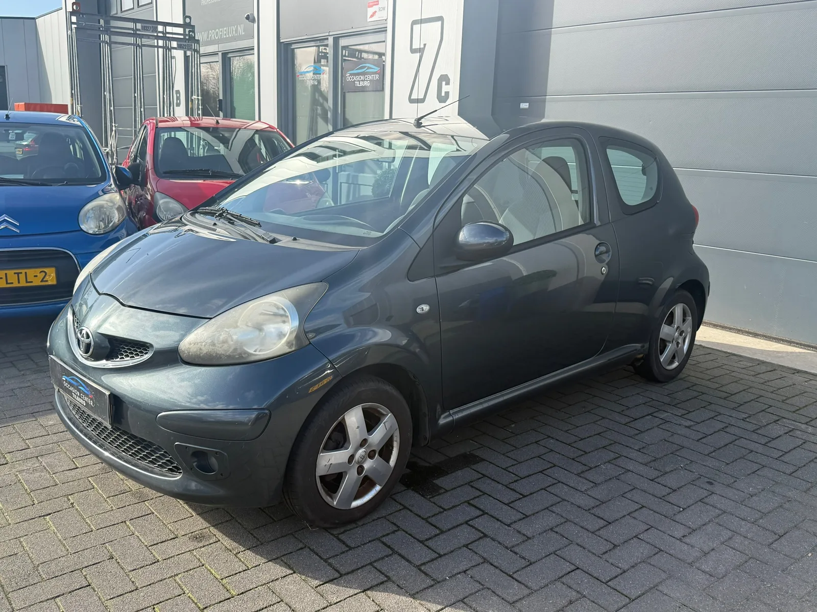 Toyota Aygo (2006) — foto 1