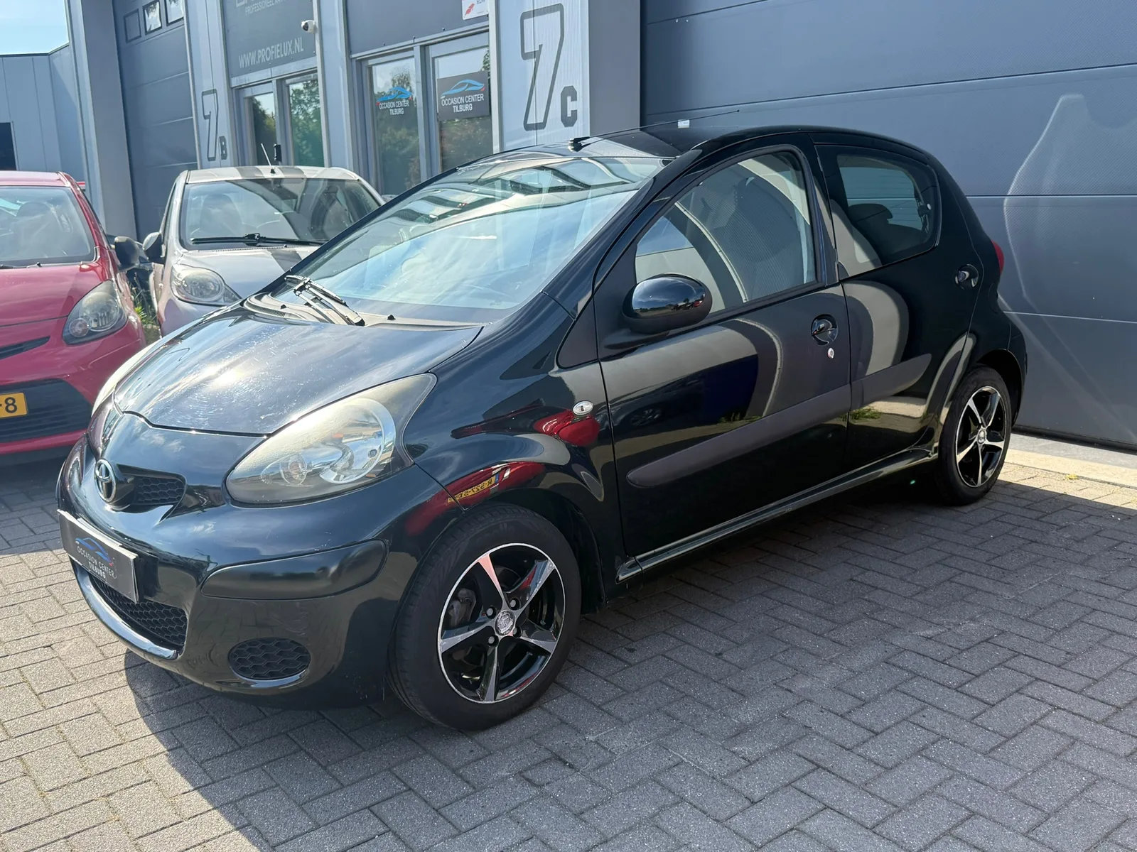 Toyota Aygo (2010) — foto 1