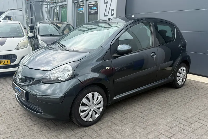 Toyota Aygo (2011)