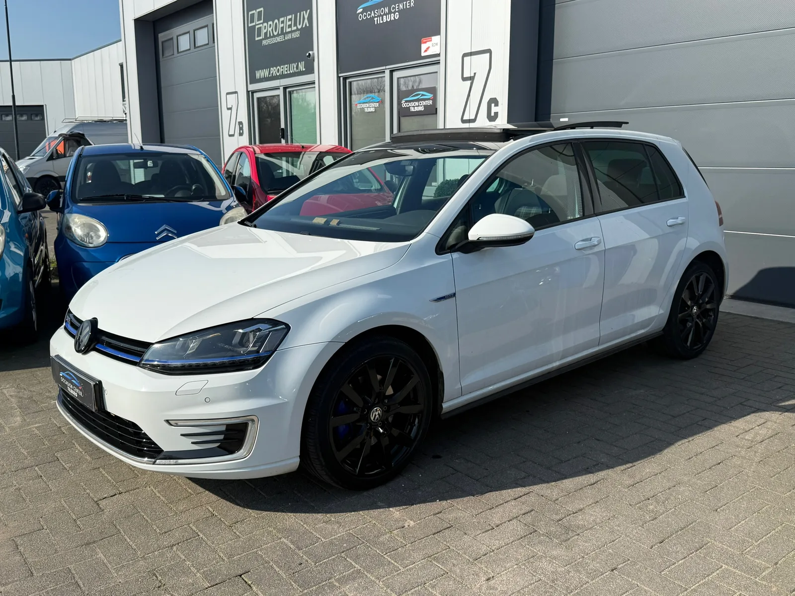 Volkswagen Golf (2016) — foto 1