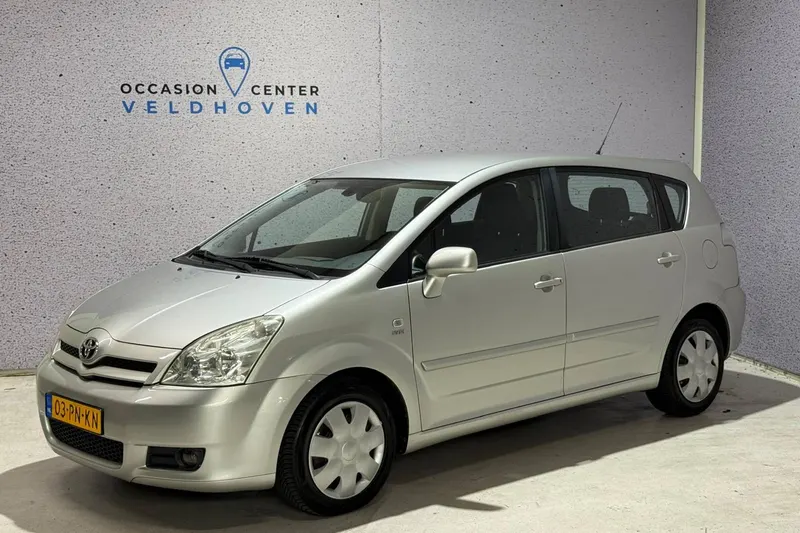 Toyota Corolla (2004)
