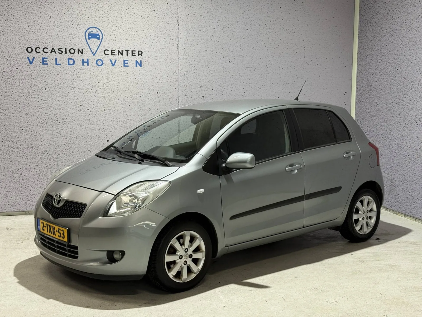 Toyota Yaris (2008) — foto 1