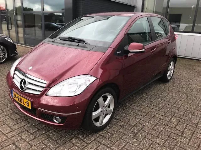 Mercedes-Benz A-Klasse (2011) — foto 1