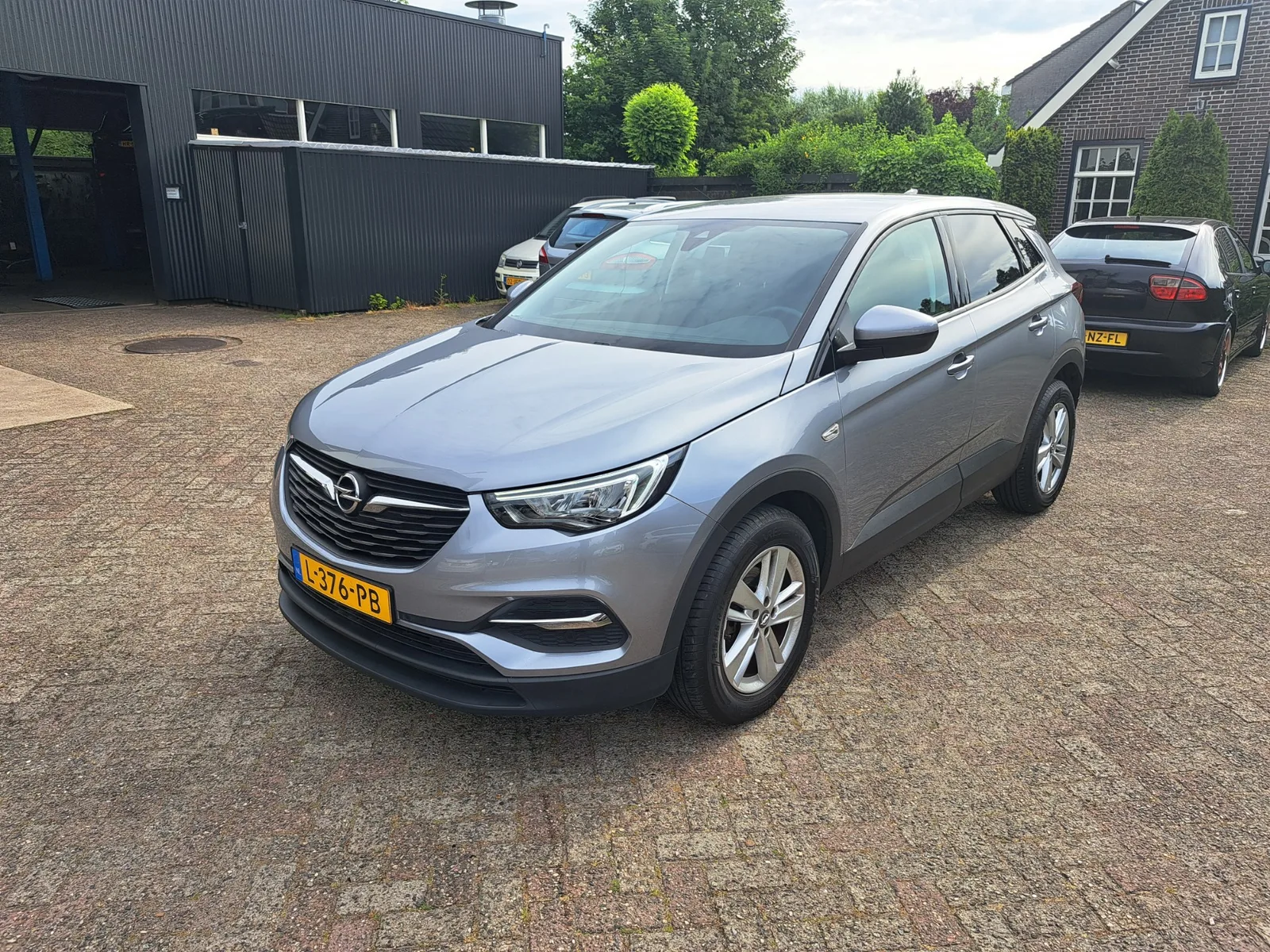 Opel Grandland X (2021) — foto 1