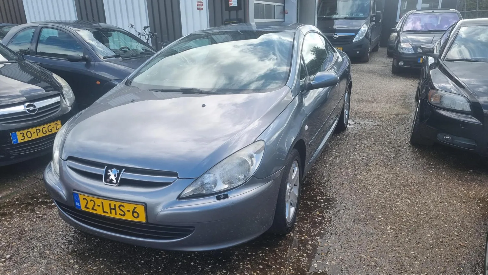 Peugeot 307 (2004) — foto 1