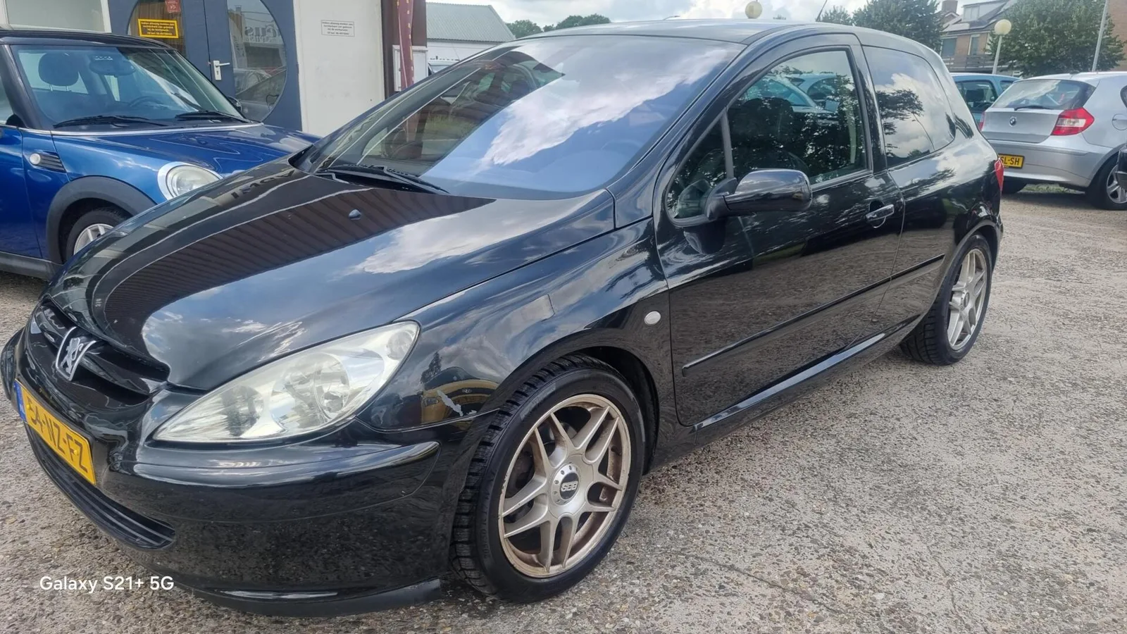 Peugeot 307 (2002) — foto 1